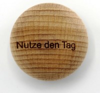 Handschmeichler mit Gravur "Nutze den Tag!"